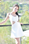 Megan Rain mostra la sua figa