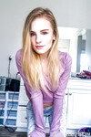 Natalie Knight, velmi sexy blondýnka