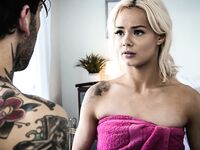 Elsa Jean - Thin adolescente follando