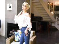 Lena Paul e Skye Blue - Kinky ragazze