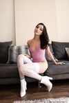 Emily Willis cavalca il ragazzo calvo