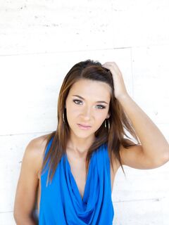 Alexis Brill chupado y follado