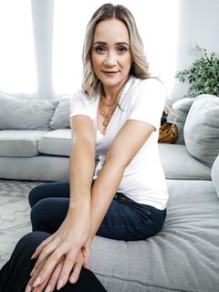 Rachel Ramsey oči dáma dostane tvrdý sex v prádlo